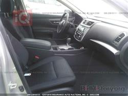 نيسان ألتيما